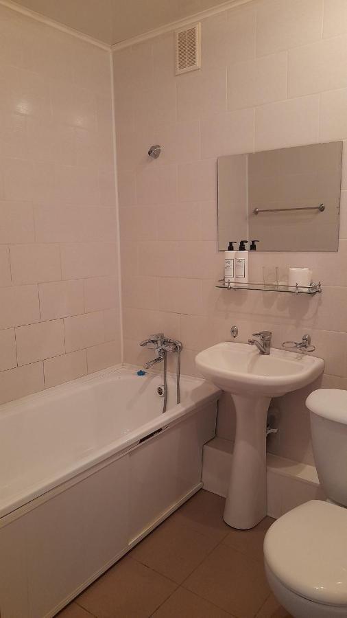 Apartment янтарь Uralsk